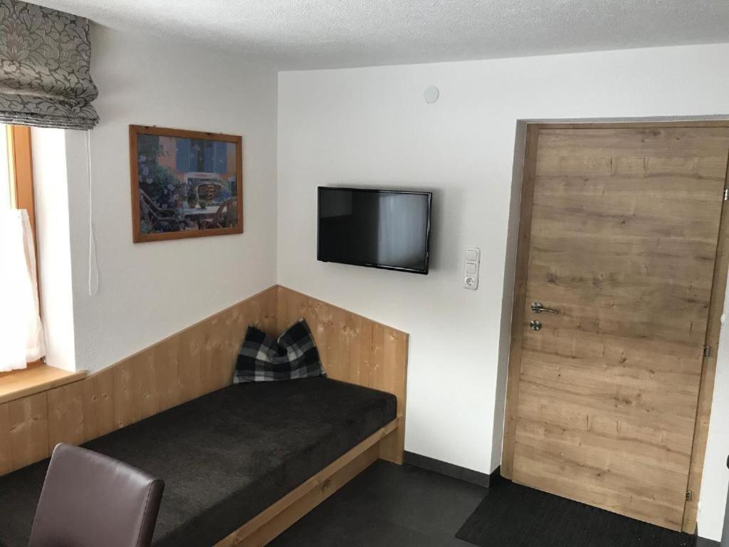Haus Steissbach Apartman Sankt Anton am Arlberg Kültér fotó