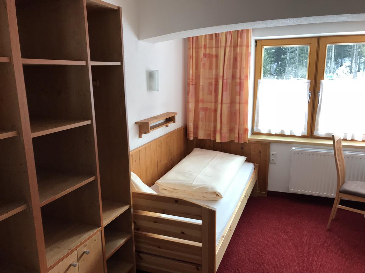 Haus Steissbach Apartman Sankt Anton am Arlberg Kültér fotó